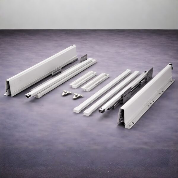 INNOTECH WHITE COLOUR SQUARE GALLERY